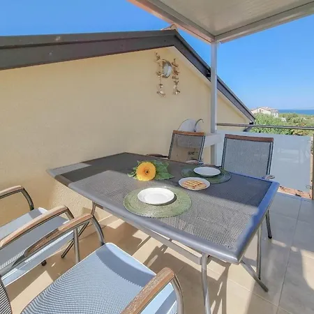 Silos Mare Apartment Novigrad (Istria)