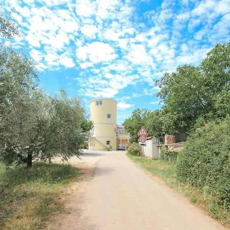 Apartment Silos Mare *